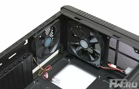 Корпус Cooler Master CM 690 II Advanced