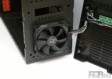 Корпус Xigmatek Asgard - внутреннее пространство