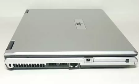 iRu Novia 3331W - порты на левой стороне