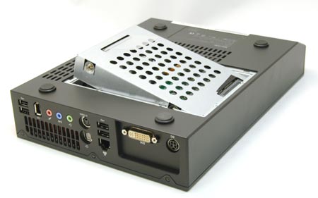 Shuttle X100 - отсек для винчестера