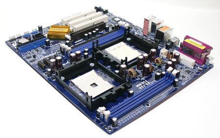 ASRock K8 Combo-Z - гнёзда Socket 754 и Socket 939