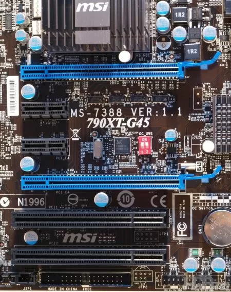 Внешний вид материнской платы MSI 790XG-G45