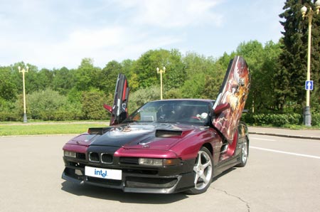 �������� ���������� BMW 850CSI