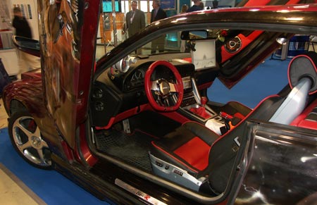 �������� ���������� BMW 850CSI