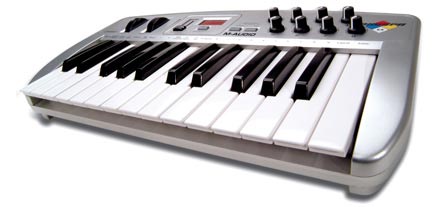 MIDI ���������� M-Audio Oxygen 8