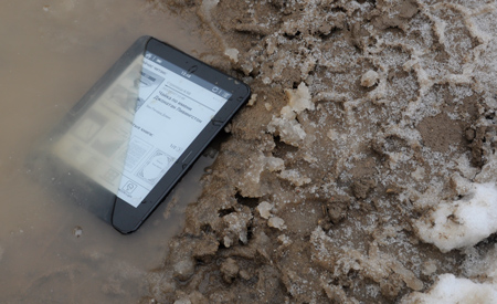 Грязевое тестирование Onyx Boox Robinson Crusoe 2