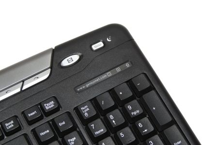 Genius SlimStar 335 Battle Craft