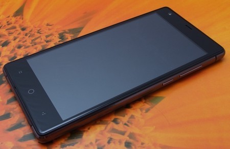 Micromax Q462