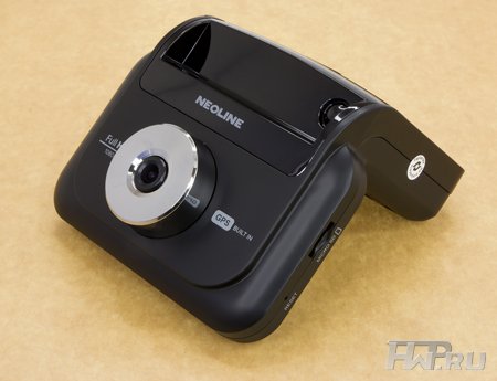 Гибрид радар-детектора и видеорегистратора, Neoline X-Cop 9500