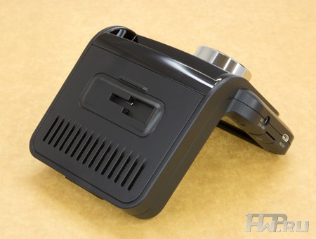 Гибрид радар-детектора и видеорегистратора, Neoline X-Cop 9500