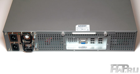 СХД QNAP TS809U-RP - вид сзади