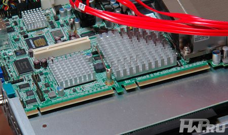 Слоты PCI Express 16x в сервере Wexler 
GRP-109