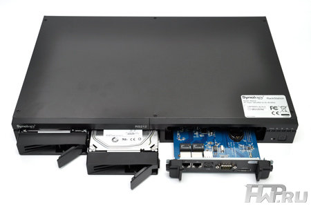 Synology RackStation RS212 - все можно вытащить