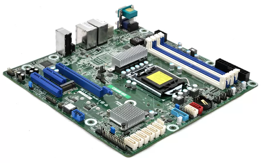 ASRock Rack C246M WS