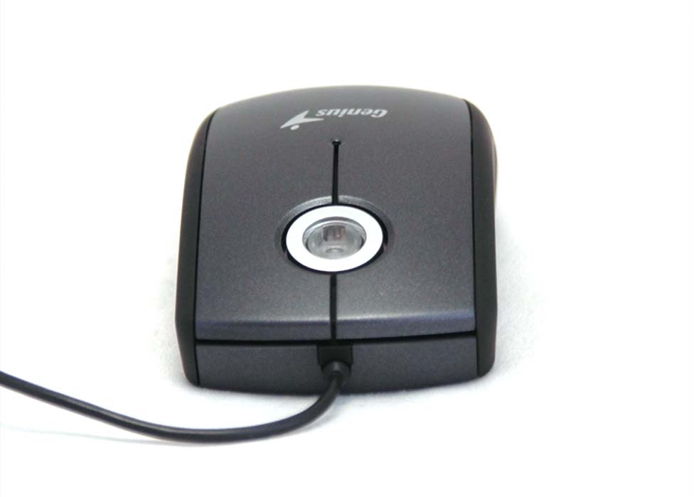 Genius 355 Traveller Laser: лазерная мышь с оптическим скроллером | hwp.ru